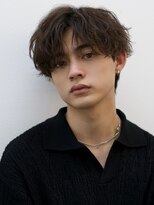 エス 新宿(es.)&nbsp;センターパート/シャドウパーマ[新宿/メンズ/men's]