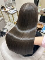 シーテ(Ciete)&nbsp;【minami】大人気！透明感オリーブグレージュ×レイヤーカット