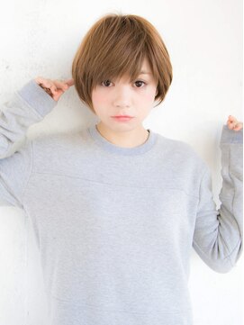 リリアン 表参道(relian) カットで小顔☆ナチュラル可愛いショートボブ♪