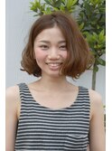 イルミナカラー!優しいベージュ色のボブスタイル