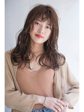 エイミー(Aimee) Aimee ヴェールウェーブ×クリスタルグレージュ