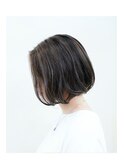バッサリ!イメチェンボブ&極細グレージュハイライト