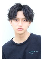 ザ サードヘアー 柏(THE 3rd HAIR)&nbsp;センターパート　ツイストミックスパーマ