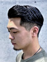 ガズル ハラジュク(GUZZLE HARAJUKU)&nbsp;2way可能！ナチュラルフェードで作るポンパドールサイドパート