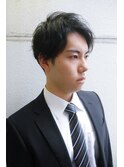 こなれ感のある毛流れで清潔感のあるスタイル