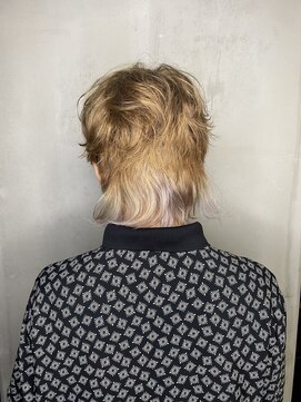 フランクスバーバーザスタンド(Frank’s barber the stand) ウルフマッシュE
