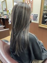 キュアスペース(CURE SPACE)&nbsp;コントラストハイライト・ウルフカット