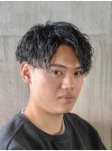 1830黒髪ツイストスパイラルパーマ渋谷メンズ刈り上げバーバー