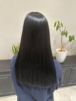 リー 十三(Lee)&nbsp;【Lee十三hana】髪質改善