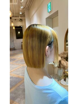 アンド ラ ブランシュ(&.La Blanche) くびれヘア/アプリコットオレンジ/縮毛矯正/髪質改善