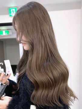 ニトバイアンキシム(nit by ahnkism) 韓国ヘア顔まわりカットロングレイヤー堀江