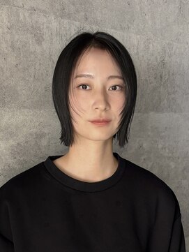 【切りっぱなしボブ×レイヤー】