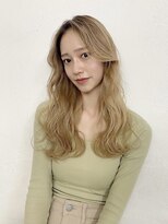 トラッキンアップザパス(TRUCKIN UP THE PATH) ブロンドカラー