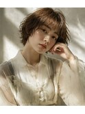 大人可愛いウェービーボブ