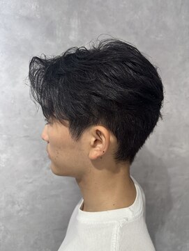 リンク(Link) 「毛流れで魅せる、ナチュラルフェザーショート」