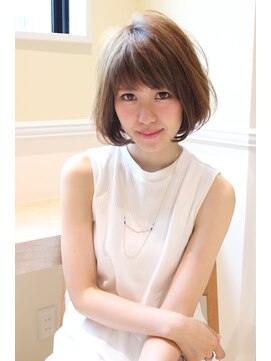 レウナ 外苑前(Reuna) シルエットが綺麗なエアリーボブスタイル