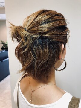 ディーヘアーデザイン(d.HAIR DESIGN) ハイトーンショート