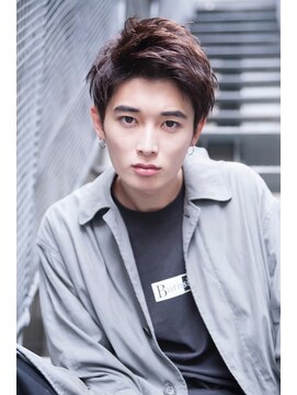 アメリ 新宿(Ameri) Ameri  王道モテアップバングショート　刈り上げ　【新宿】