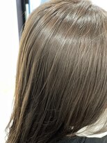 シス(sisu)&nbsp;透け感アッシュ