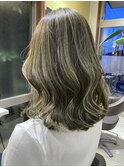 オリーブハイライト