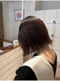 ぱつっと切りっぱなしボブ