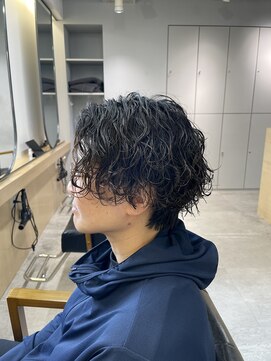 ニコフクオカヘアーメイク(NIKO Fukuoka Hair Make) 天神大名/メンズカット/メンズマッシュ/波巻きパーマ/眉毛