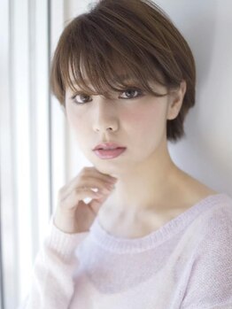 ハーツ(HEARTS)の写真/明るい色味を楽しめるダメージレスな白髪ぼかしが大人気◆シークレットハイライトでさりげないお洒落も◎