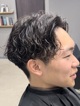 フイ 新宿3丁目(Hui) スパイキーショート/ジェットモヒカン/ショートバング/men's