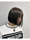 ぱつっとボブ