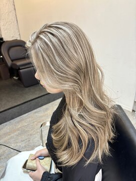 ブレンド 渋谷(BLend) ハイライトカラーホワイトグレージュミニウルフチェリーブラウン