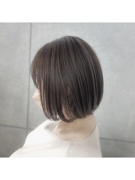 ヘアメロウ ココ(hair mellow CoCo...) CoCoオリジナル白髪ぼかしハイライト×グレージュボブ