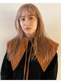 ブロンドベージュ ハイトーン 顔周りレイヤー ケアブリーチ