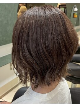 ギッシュ イオン小牧店(guiches) 【大人ボブ】王道ブラウンカラー