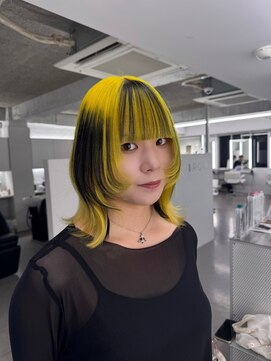 イロウ 山口どうもん店(IROW) デザインカラー/ミディアムレイヤー/イエロー/ブリーチ