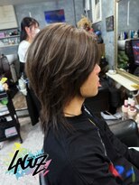 ラグズ 茅ヶ崎(LAGUZ)&nbsp;エアリーウルフ・ミディアムレイヤー 茅ケ崎