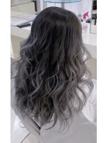 レガリア 明石店(Regalia)&nbsp;秋の暗髪グレージュカラーで外国人風バレイヤージュstyleに