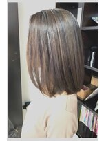 トゥエンティ(twenty)&nbsp;ボブ×ハイライトバレイヤージュ