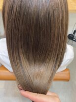 ネイヴィル(navile)&nbsp;ハイトーン×髪質改善ストレート