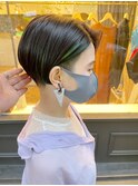 ショート　×  マニッシュ　×   イヤリングカラー