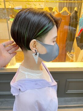 ヘアーアイスカルテット(HAIR ICI QUARTET) ショート　×  マニッシュ　×   イヤリングカラー