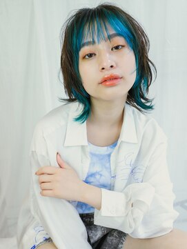 ライラ(Lyla) ターコイズブルーマッシュウルフ