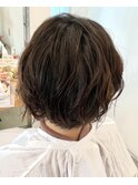 ショートだけどフェミニンパーマ