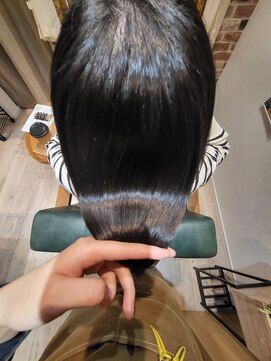 ハピリー(happily) うる艶ヘア