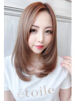 ウォークヘアーグロウ(Walk hair grow) ハイトーンベージュ×ストレートセミロングレイヤー