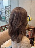 白髪も味方にファッションカラーでデザイン