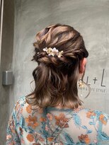 シェル(SHEL+L)&nbsp;ゆるふわハーフアップ