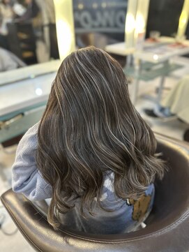 トモズヘアデザイン(Tomo's Hair Design) コントラストハイライト