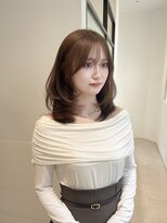 ヴェイナゴヤ(VEYY. nagoya) レイヤー/ミディアム/ハッシュ/オリーブ/ベージュ/ブリーチなし