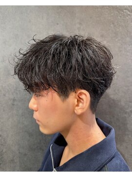 ニコ トウキョウ ヨコハマ(nico) メンズパーマツイストスパイラルシャドウパーマ