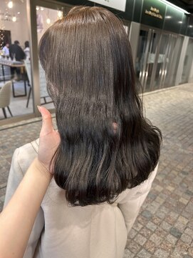 韓国へア/レイヤー/顔周り/ボブ/透明感カラー